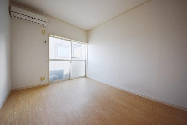 リセーレ金山の物件内観写真